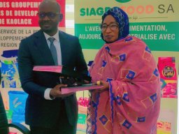 Signature de la convention de financement de 500 millions FCFA au profit du Réseau des m Groupements des Femmes de Développement de Kaolack